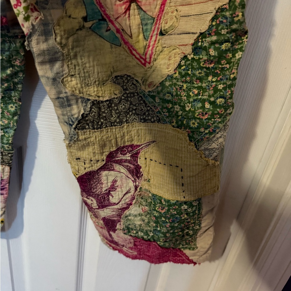 Magnolia Pearl Patchwork Pants - rabbits, elephants and bananas!  OSFM EUC. - Picture 2 of 13
